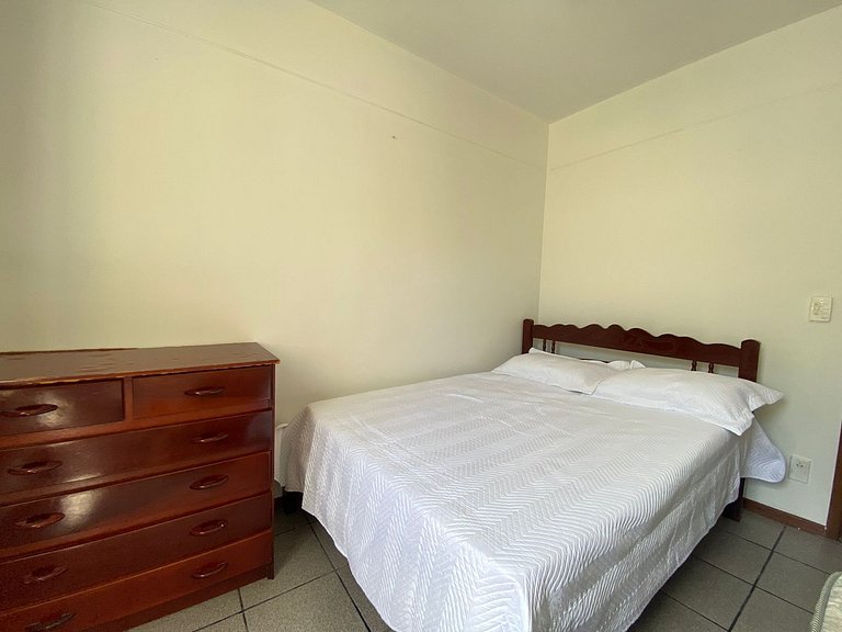 Apartamento com vista ao mar em Bombas