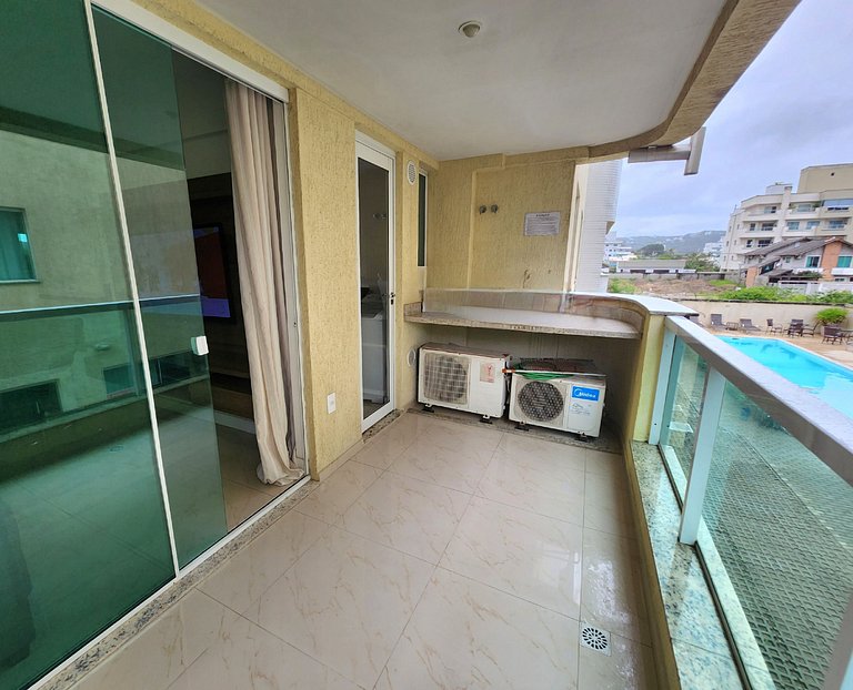 106E- Apartamento em Bombas com piscina