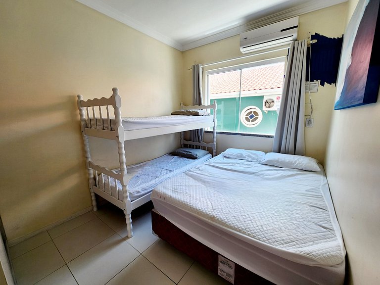 101- Apartamento em Bombas