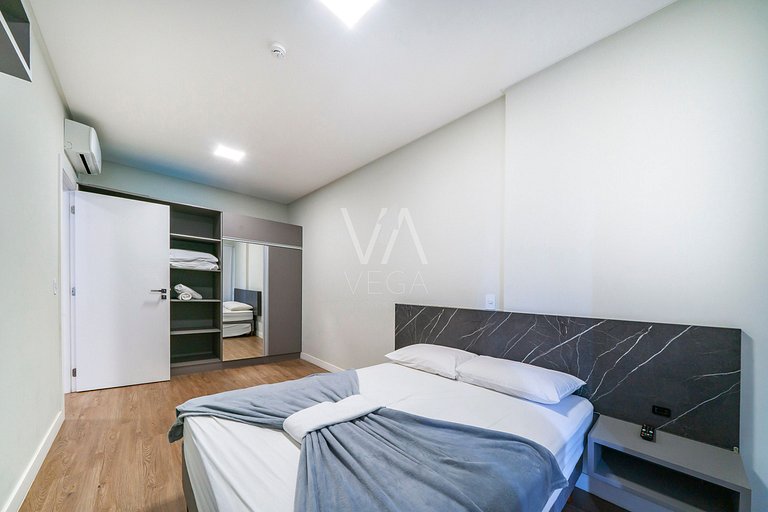 Apartamento a 120m do mar com Piscina