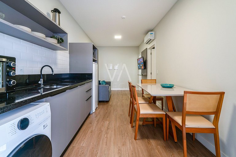 Apartamento a 120m do mar com Piscina
