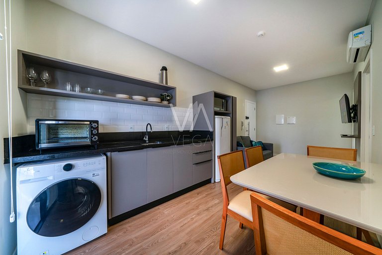 Apartamento a 120m do mar com Piscina