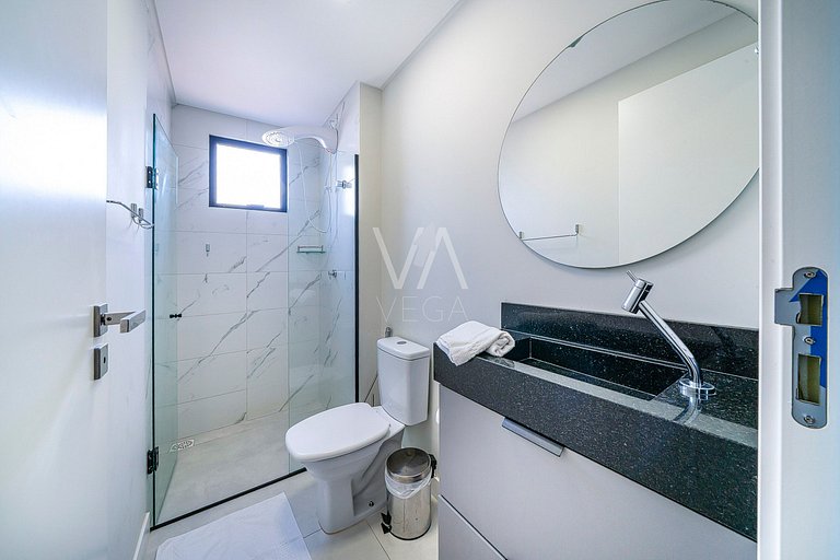 Apartamento a 120m do mar com Piscina