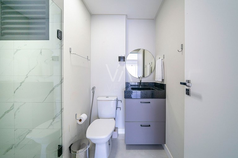 205- Studio com piscina em Bombas
