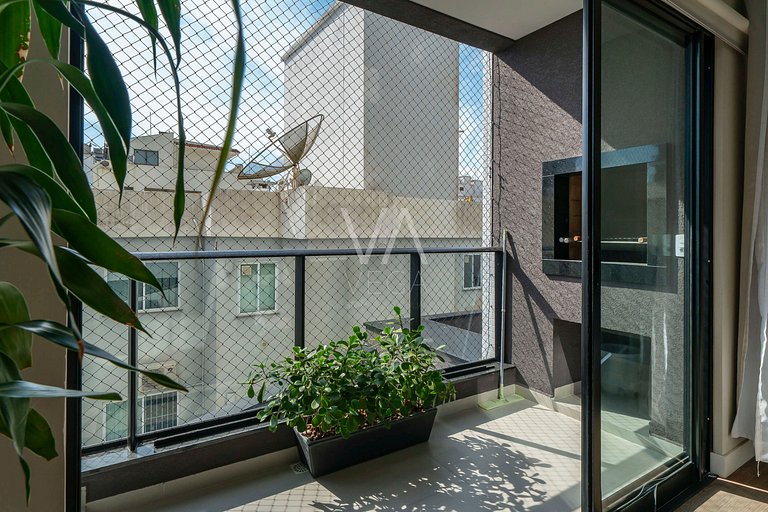 205- Studio com piscina em Bombas