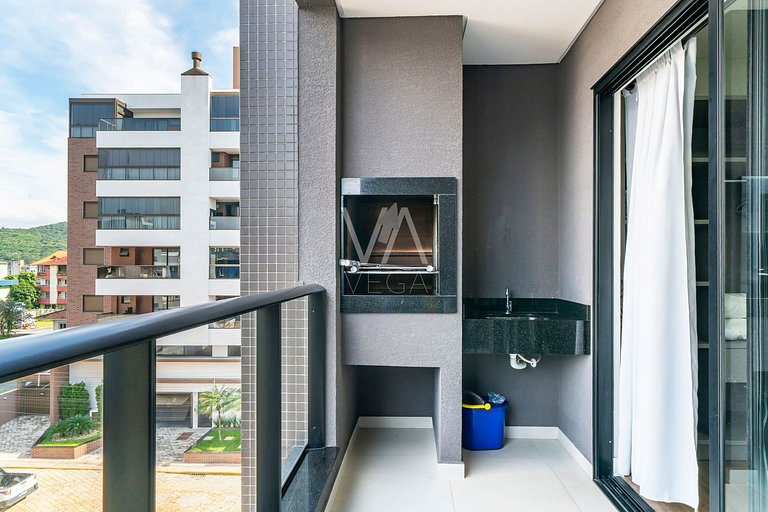 309 Apart Villa Francione com piscina em Bombas