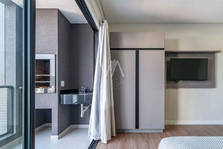 Studio com rooftop e piscina - A 120m do mar