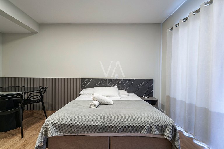 Studio com rooftop e piscina - A 120m do mar