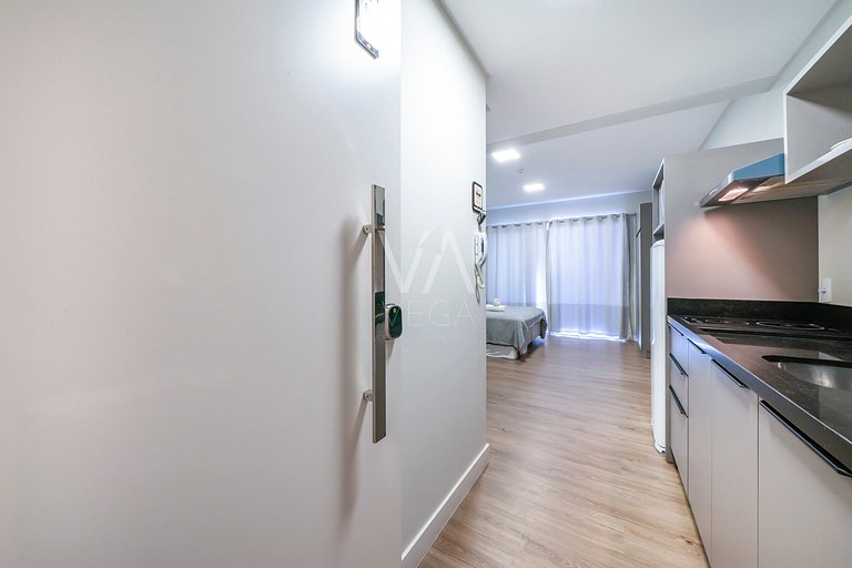 Studio com rooftop e piscina - A 120m do mar