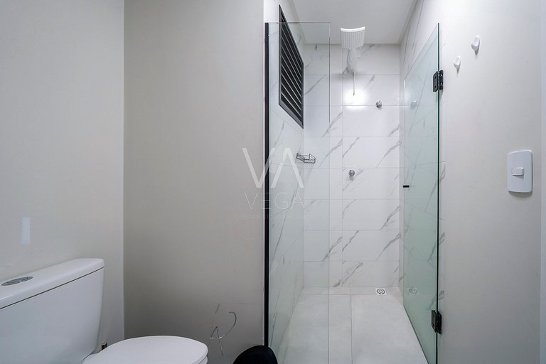 Studio com rooftop e piscina - A 120m do mar