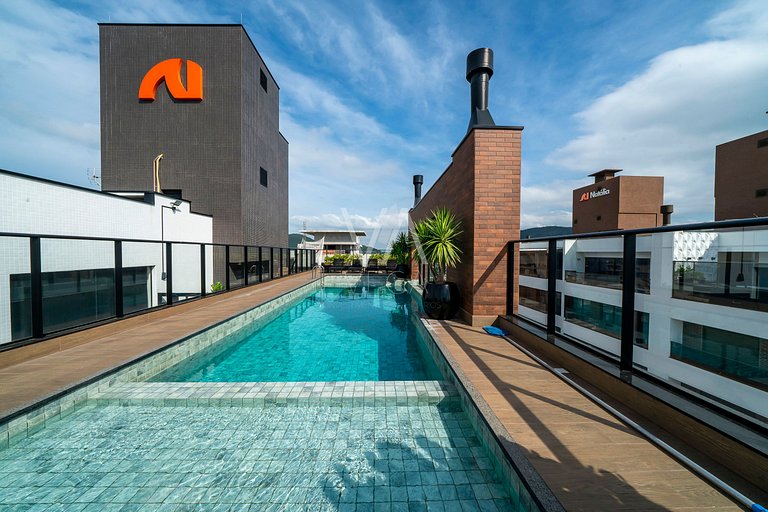 Studio com rooftop e piscina - A 120m do mar