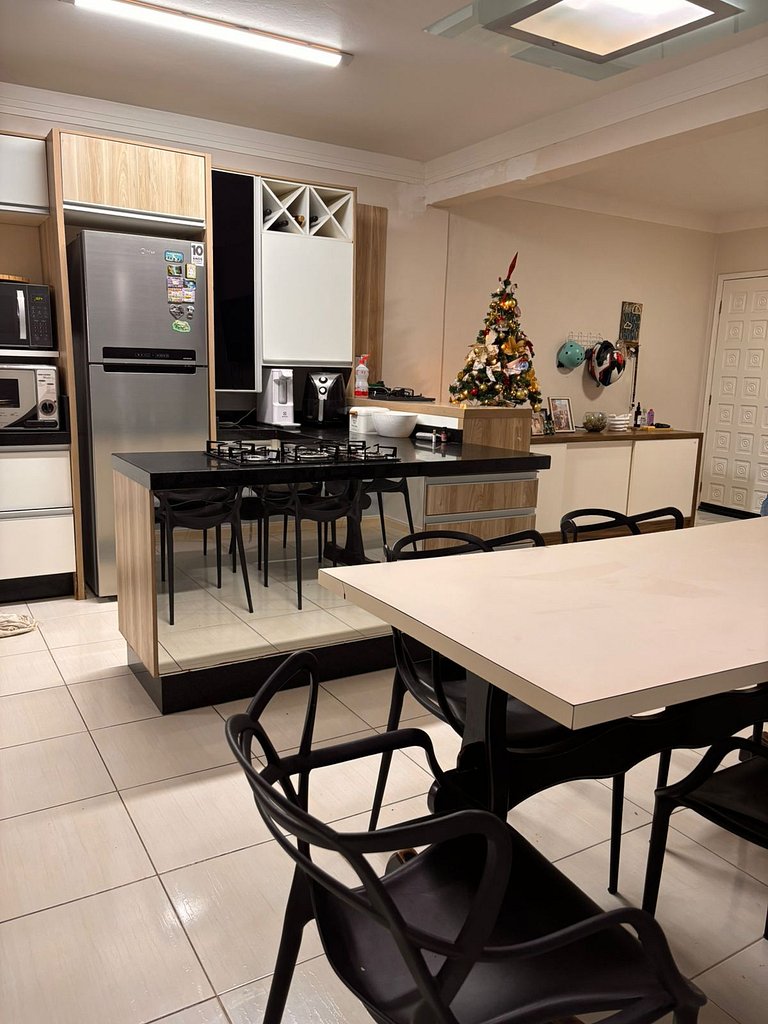 Apartamento frente mar Balneario Perequê