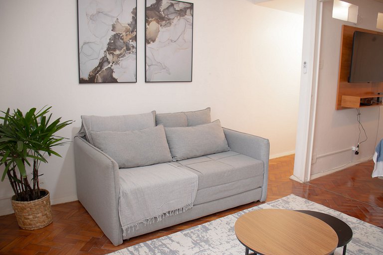 Apê Ipanema 1 dormitório a poucos mt do mar