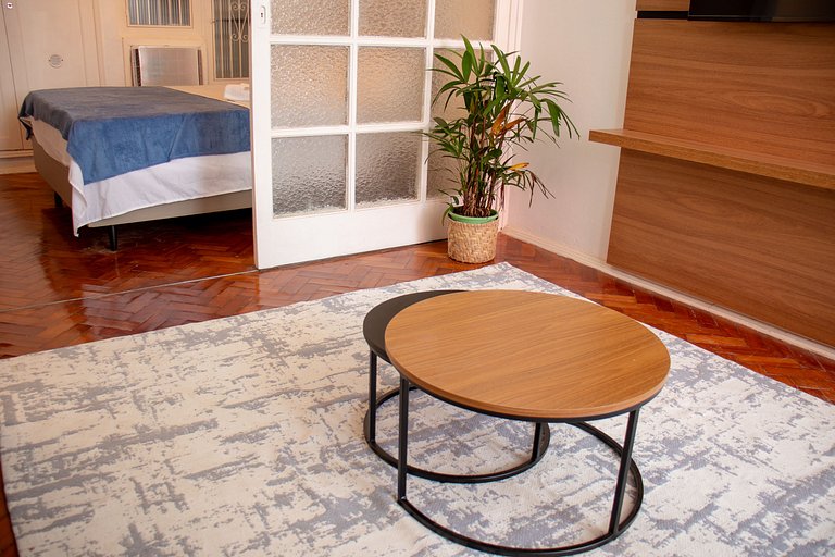 Apê Ipanema 1 dormitório a poucos mt do mar