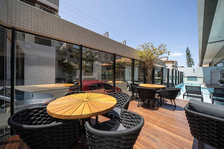 Piscina e academia: Apê 50 mts do mar 2 suítes