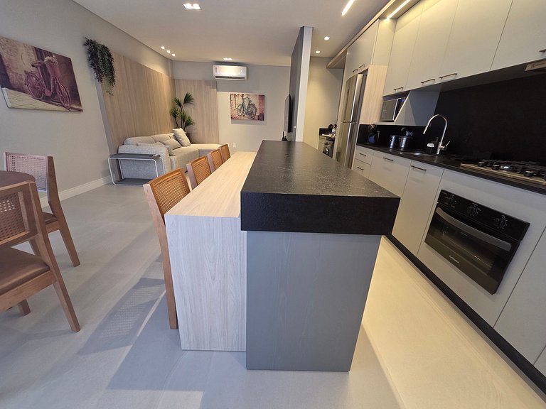 Apê alto padrão 3 suítes com piscina e academia