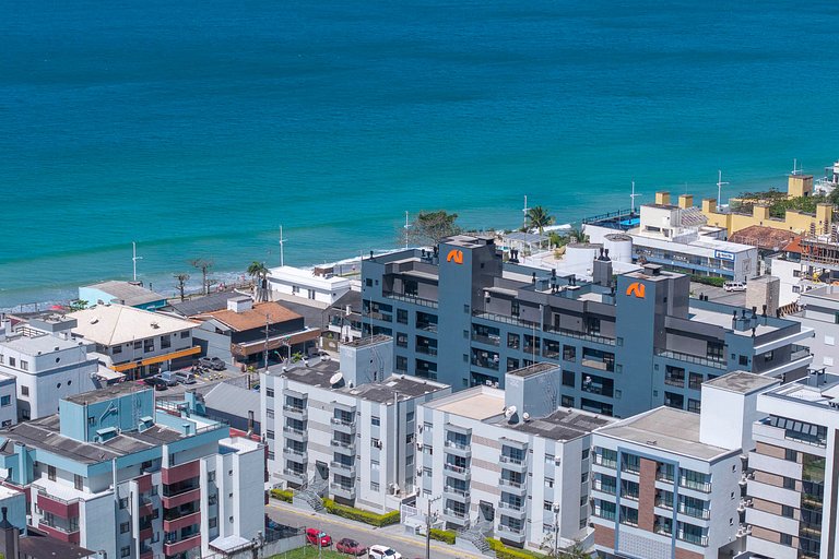 Apê alto padrão 3 suítes com piscina e academia