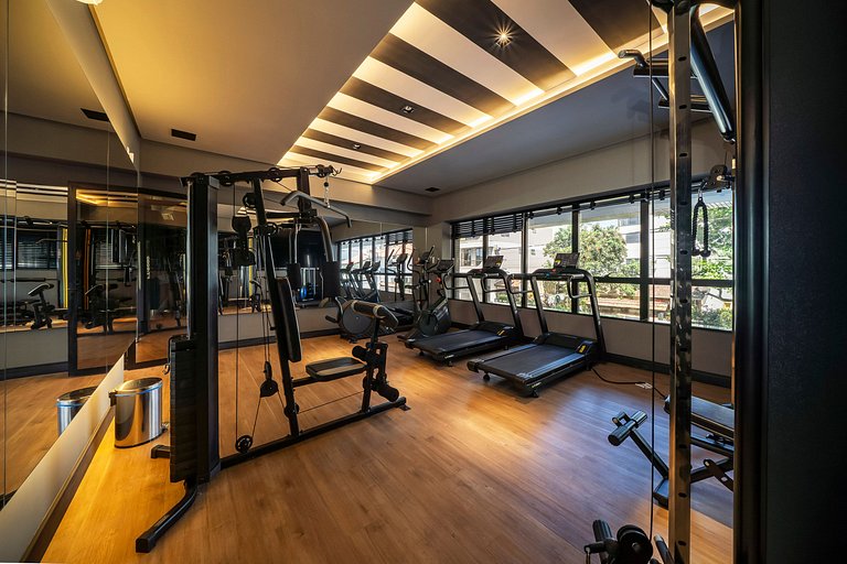 Apê novo com piscina e academia 50mt do mar