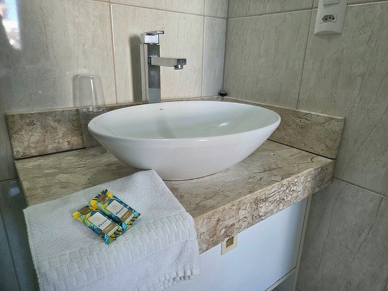 Apartamento para 4/ pessoas em Bombas
