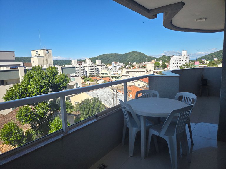 Apartamento para 4/ pessoas em Bombas