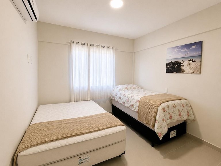 TERRAZA BOMBINHAS CENTRO| Apenas 300m da Praia